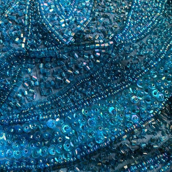 Blue beaded butterfly 🦋 top - Picture 10 of 15